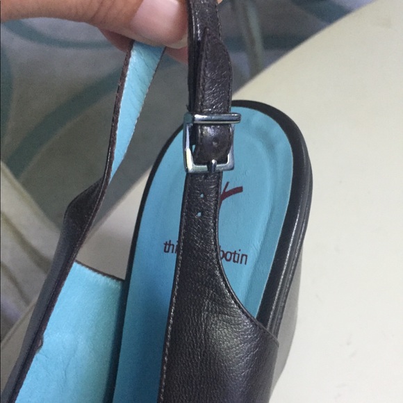 THIERRY RABOTIN WEDGE SANDALS - Picture 7 of 7